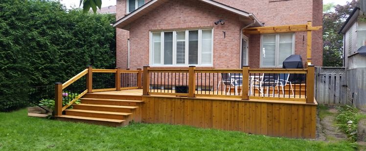Cedar deck with pergola construction